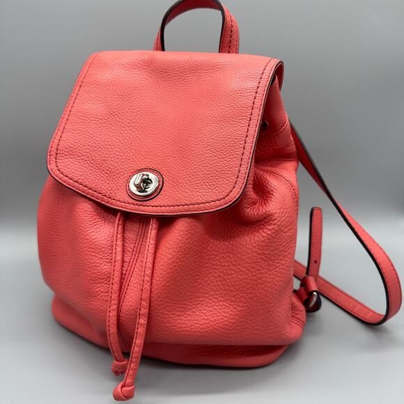 Coach Handbags - Coach Park Pebbled Leather Turnlock Backpack With Adjustable Straps F24385